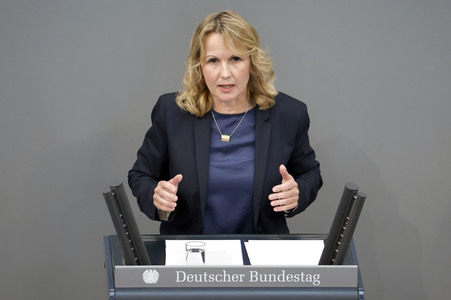65. Sitzung des Deutschen Bundestages in Berlin