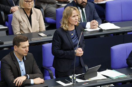 65. Sitzung des Deutschen Bundestages in Berlin