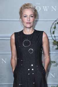 Season 5 Premiere 'The Crown' in London