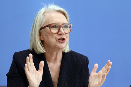 Bundespressekonferenz Vorstellung des Jahresgutachtens 2022/23 in Berlin