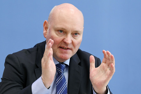 Bundespressekonferenz Vorstellung des Jahresgutachtens 2022/23 in Berlin