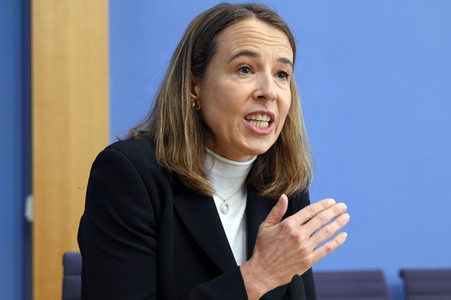 Bundespressekonferenz Vorstellung des Jahresgutachtens 2022/23 in Berlin