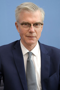 Bundespressekonferenz Vorstellung des Jahresgutachtens 2022/23 in Berlin