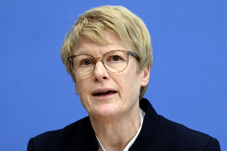 Bundespressekonferenz Vorstellung des Jahresgutachtens 2022/23 in Berlin