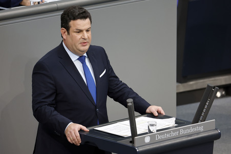 66. Sitzung des Deutschen Bundestages in Berlin