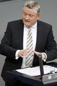 66. Sitzung des Deutschen Bundestages in Berlin