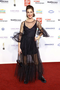 Goldene Bild der Frau 2022 in Hamburg