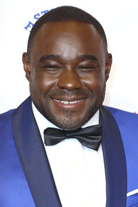 Goldene Bild der Frau 2022 in Hamburg