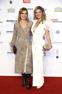 Goldene Bild der Frau 2022 in Hamburg