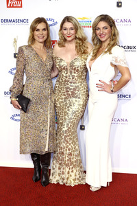 Goldene Bild der Frau 2022 in Hamburg