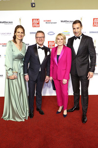 Goldene Bild der Frau 2022 in Hamburg