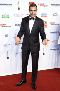 Goldene Bild der Frau 2022 in Hamburg