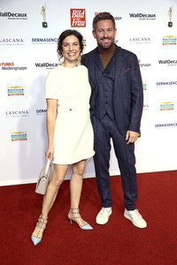 Goldene Bild der Frau 2022 in Hamburg