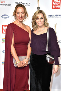 Goldene Bild der Frau 2022 in Hamburg