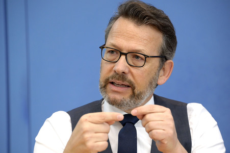 Bundespressekonferenz Bereinigungssitzung des Haushaltsausschusses in Berlin
