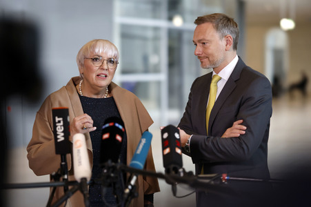 67. Sitzung des Deutschen Bundestages in Berlin