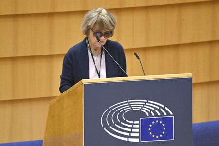 Plenartagung zum Ergebnis der Modernisierung des Vertrags über die Energiecharta im EU-Parlament in Brüssel