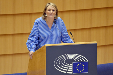 Plenartagung zum Ergebnis der Modernisierung des Vertrags über die Energiecharta im EU-Parlament in Brüssel