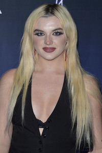 Prymrr's Geburtstagsparty in Los Angeles