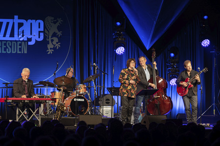 Konzert vom Günther Fischer Quintett mit Uschi Brüning in Dresden