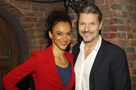 Fototermin zum Drehstart der 21. Staffel der ARD-Serie 'Rote Rosen' in Lüneburg