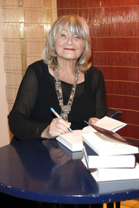 Preview 'Alice' in Berlin