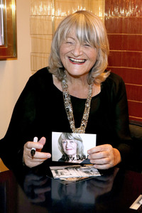 Preview 'Alice' in Berlin