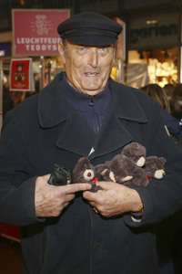 Leuchtfeuer-Teddy-Aktion 2022 in Hamburg