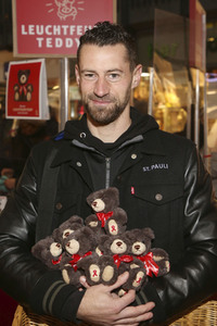 Leuchtfeuer-Teddy-Aktion 2022 in Hamburg