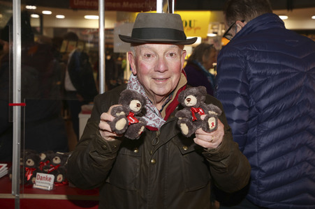 Leuchtfeuer-Teddy-Aktion 2022 in Hamburg