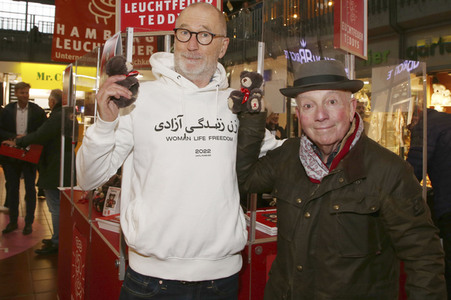 Leuchtfeuer-Teddy-Aktion 2022 in Hamburg