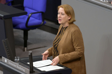 68. Sitzung des Deutschen Bundestages in Berlin