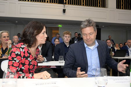 SZ-Wirtschaftsgipfel 2022 in Berlin