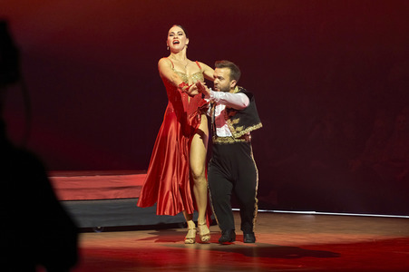 Tanzshow 'Let's Dance - Die Live-Tour 2022' in Hannover