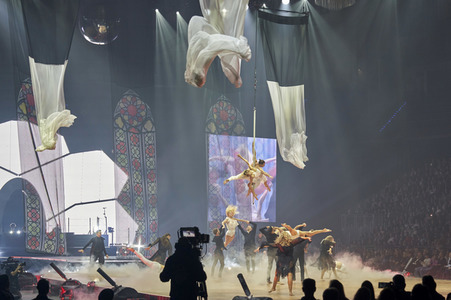 Tanzshow 'Let's Dance - Die Live-Tour 2022' in Hannover
