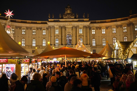 Weihnachtszauber 2022 an der Staatsoper in Berlin