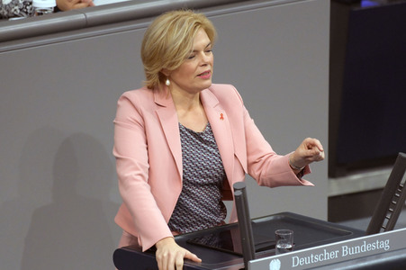 73. Sitzung des Deutschen Bundestages in Berlin