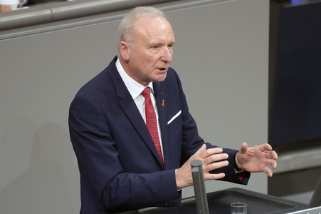 73. Sitzung des Deutschen Bundestages in Berlin