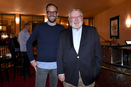 Theaterpremiere 'Alle unter eine Tanne' in München