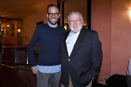 Theaterpremiere 'Alle unter eine Tanne' in München