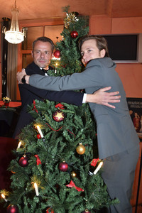 Theaterpremiere 'Alle unter eine Tanne' in München