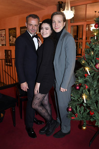 Theaterpremiere 'Alle unter eine Tanne' in München