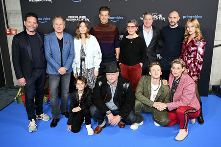 Serienpremiere 'Friedliche Weihnachten' in München