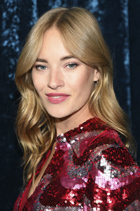 Serienpremiere 'Friedliche Weihnachten' in München