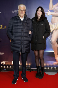 Revuepremiere 'Berlin Berlin - Die große Show der Goldenen 20er Jahre' in Berlin