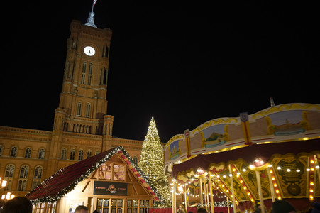 Weihnachtsmarkt am Roten Rathaus 2022 in Berlin