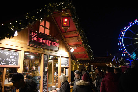 Weihnachtsmarkt am Roten Rathaus 2022 in Berlin
