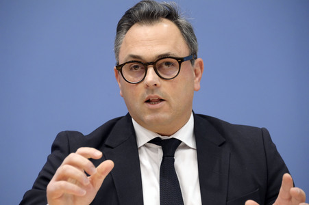 Bundespressekonferenz Reformvorschläge der Regierungskommission Krankenhausversorgung in Berlin