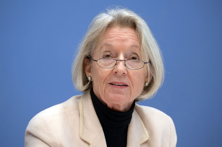 Bundespressekonferenz Reformvorschläge der Regierungskommission Krankenhausversorgung in Berlin