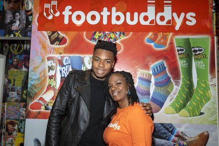 Giveaway Event 'Season of Giving' in Los Angeles
